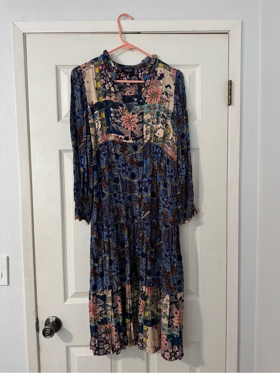 Gigio Dresses & Skirts - Boho Floral Patchwork Long Sleeve Midi Dress in Navy and Pink